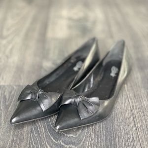 Diba Black Pointy Leather Flats Size 9